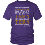 "As if she were the sun" Unisex T-Shirt - Gifts For Reading Addicts